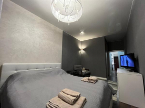 Kingsize bed in town
